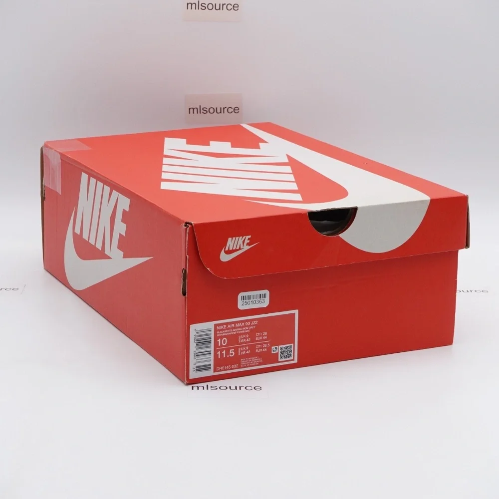 NEW Size 10 Men's Nike Air Max 90 J22 Sneakers DR0145-002 Black/White/Marina